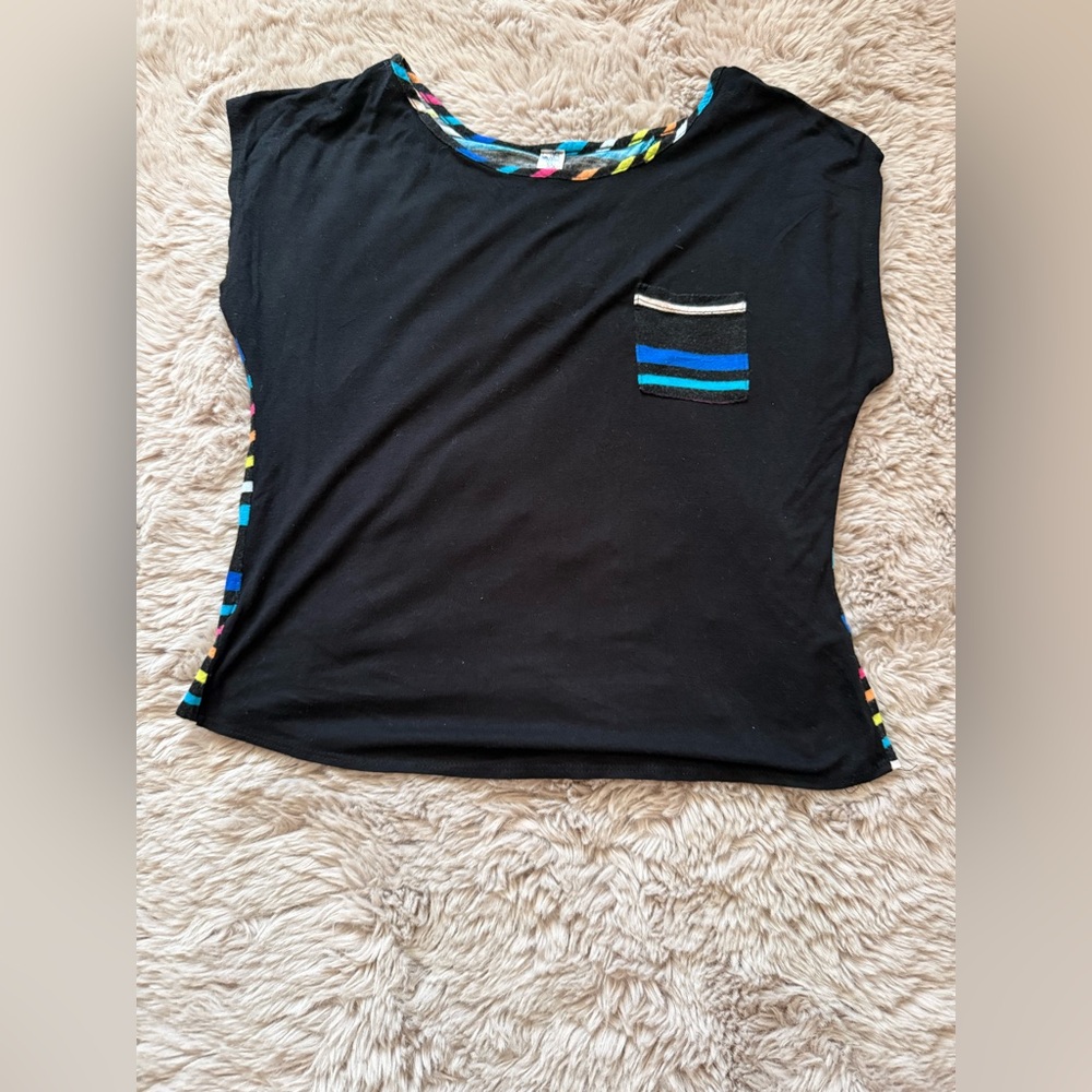 Gracie Black and Blue Sleeveless Muscle Tee
